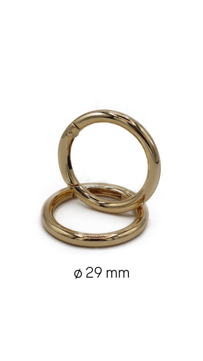 Anello a moschettone